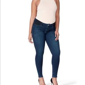 Good American Maternity mid rise skinny jeans